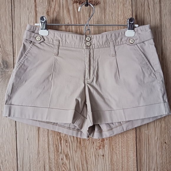 Banana Republic Factory Khaki Chino With Metal Button Details Size 8p - Picture 1 of 9
